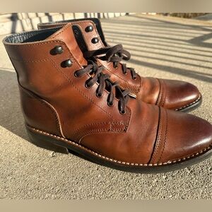 Thursday boots size 10. The style is called captain I believe.VGUC